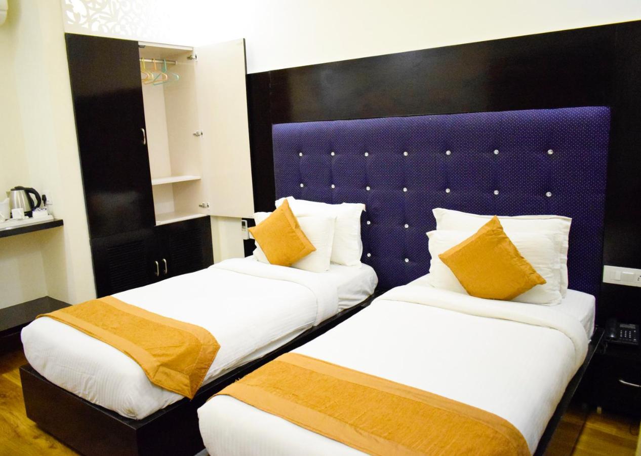 Hotel Pearl Blue Agra  Luaran gambar